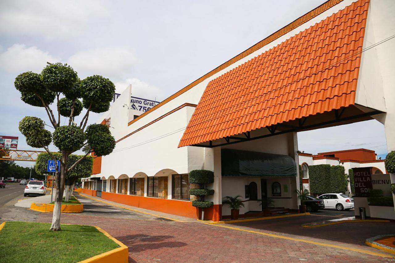 Hotel & Suites Villa Del Sol Morelia Bagian luar foto