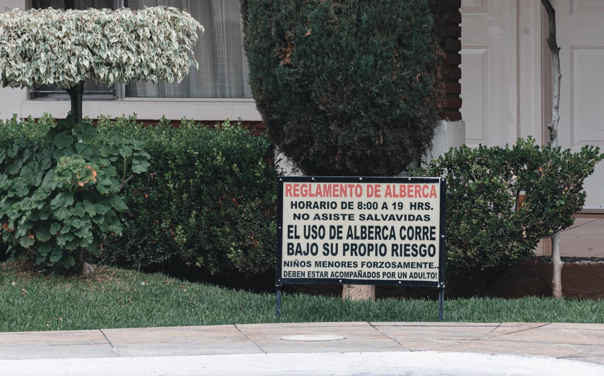 Hotel & Suites Villa Del Sol Morelia Bagian luar foto